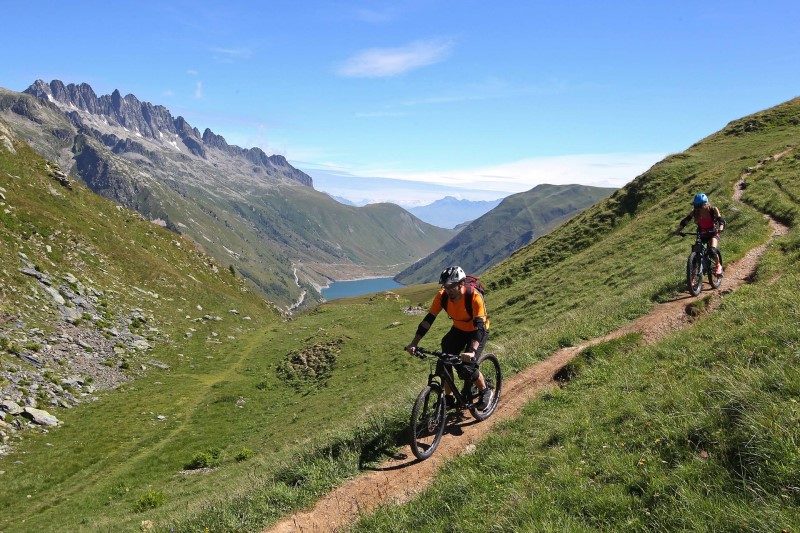 Alpe d'Huez en été : top 6 des aventures de rêve !