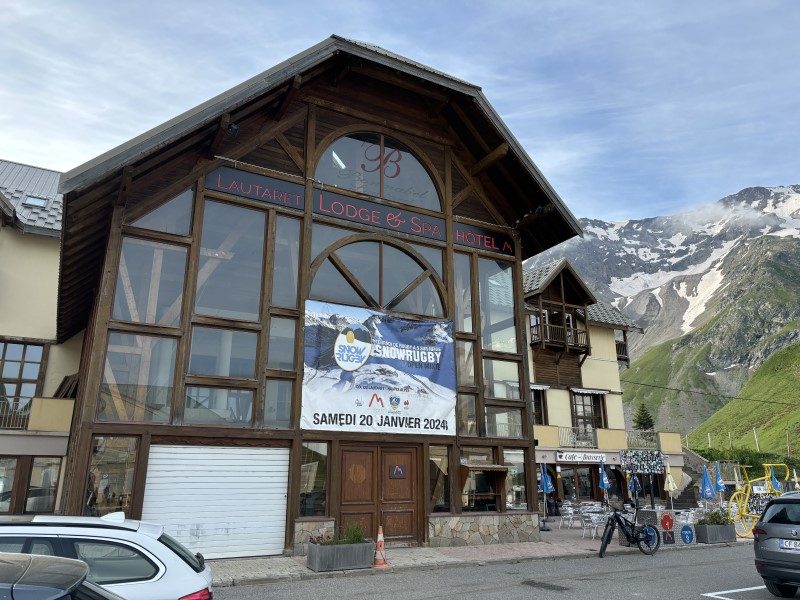 Les Hautes-Alpes, territoire enivrant façonné pour le vélo 24