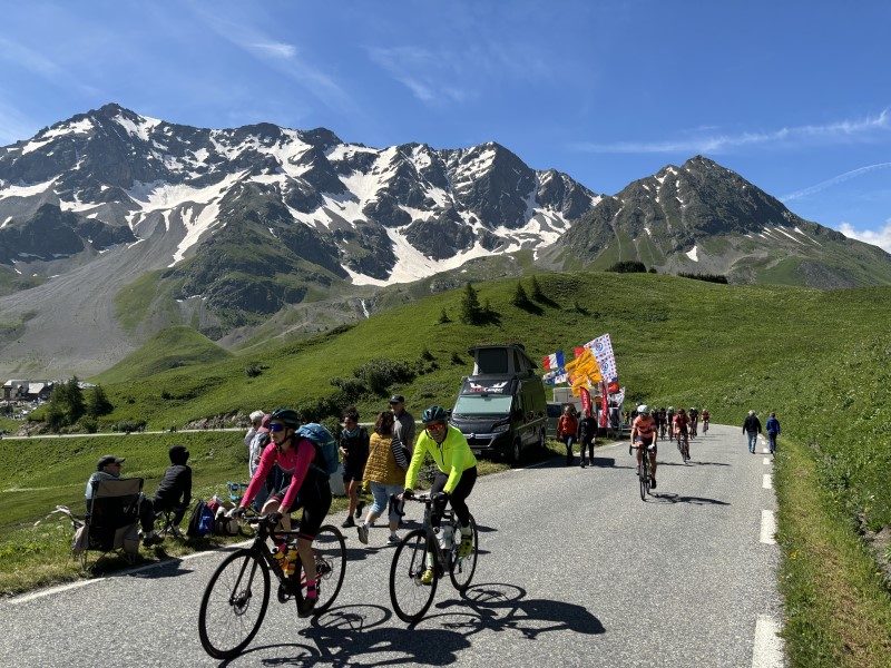 Les Hautes-Alpes, territoire enivrant façonné pour le vélo 1