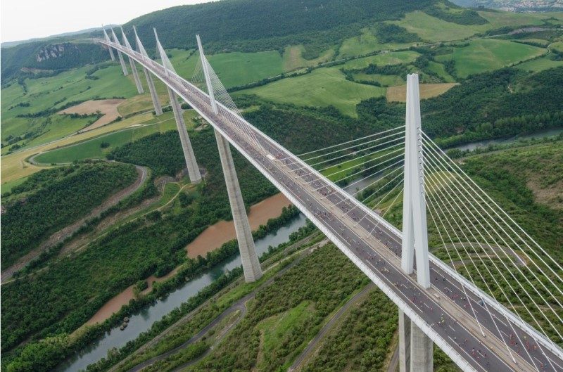 Course du Viaduc de Millau : un programme inédit pour les 20 ans du géant d’acier et de béton 1