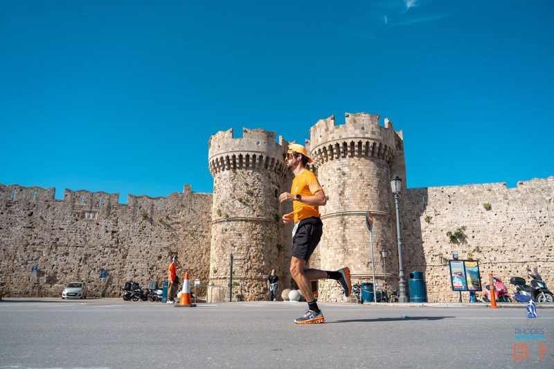 Le voyagiste TUI sponsor du marathon de Rhodes 1