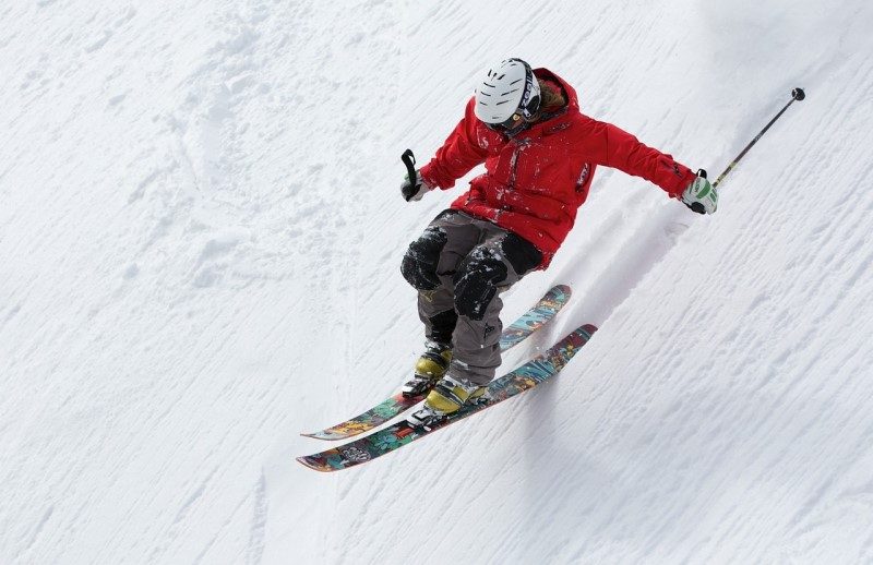 Ski clothing: what men need in extreme conditions